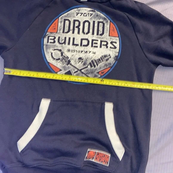 Disney Star Wars Droid Builders sweatshirt! Like new! - Picture 5 of 6